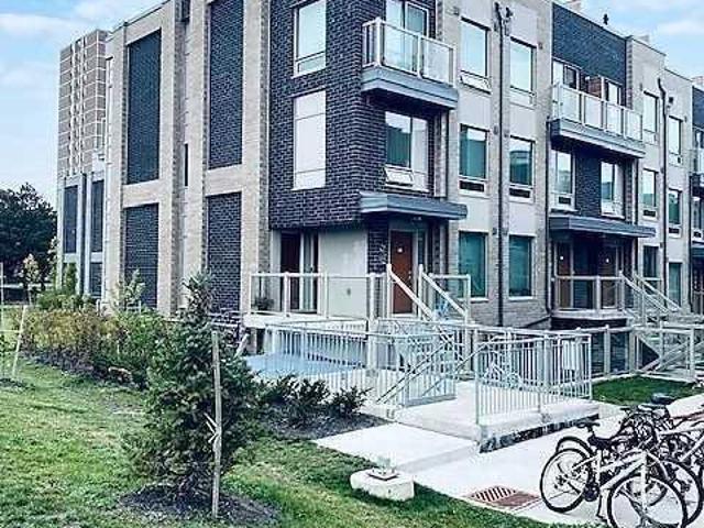 apartment at 213 7 APPLEWOOD LANE, Toronto, Ontario, M9C0C1