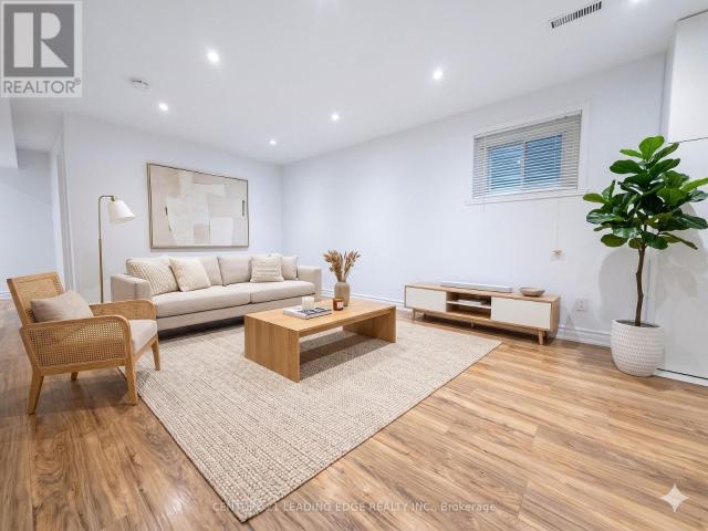 apartment at 21 COLINAYRE CRESCENT, Toronto, Ontario, M1T3A7
