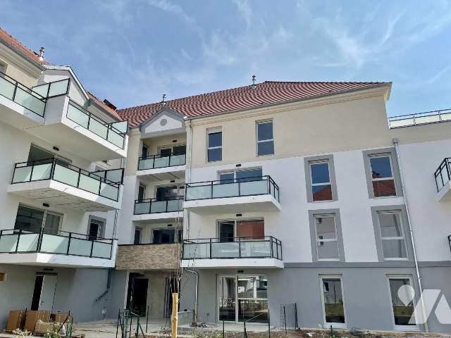 Apartment at 21 Chevigny Saint Sauveur, CHEVIGNY ST SAUVEUR, 21800, France