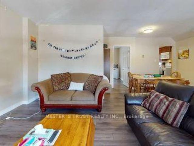 apartment at 226 WESTCOURT PLACE