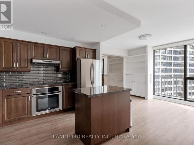 apartment at 2208 33 HARBOUR SQUARE, Toronto, Ontario, M5J2G2