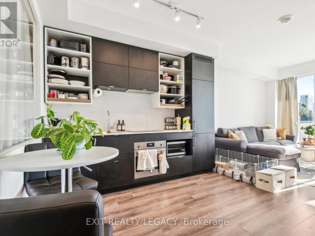 apartment at 2213 20 EDWARD STREET, Toronto, Ontario, M5G1C9