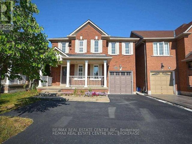 apartment at 2343 PINE GLEN ROAD, Oakville, Ontario, L6M5J3