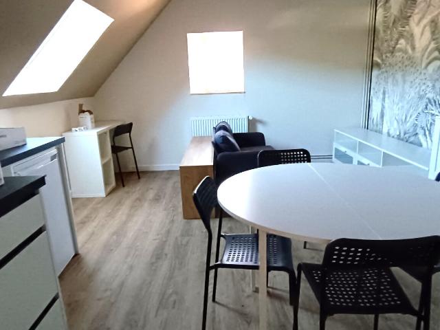 apartment at 23500 FELLETIN