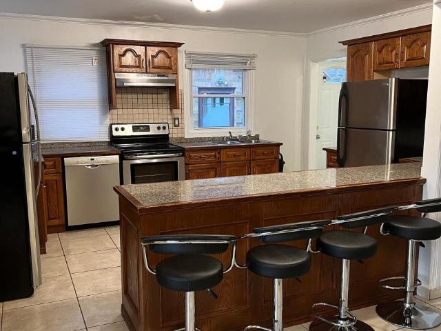 apartment at 235 BERNARD AVENUE, London East, Ontario, M2K1Z4