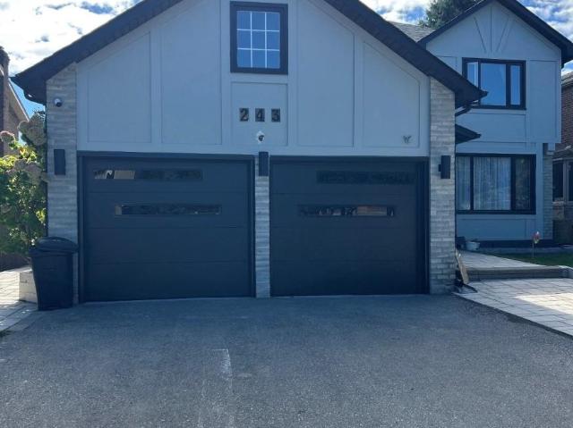 apartment at 243 ORCHARD HEIGHTS BOULEVARD, Aurora, Ontario, L4G5A2