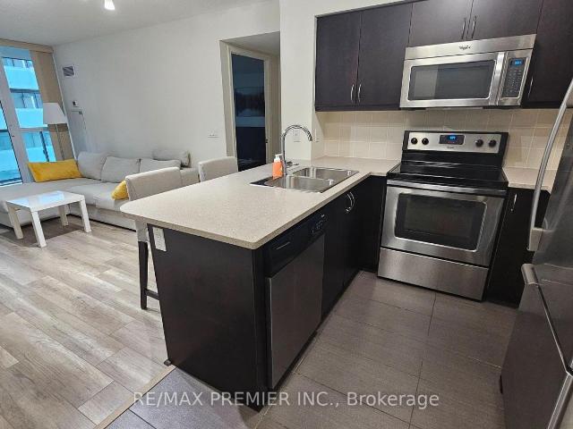apartment at 2507 19 GRAND TRUNK CRESCENT, Toronto, Ontario, M5J3A3