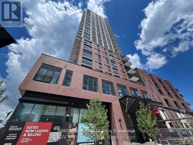 apartment at 2510 10 OAK STREET, Toronto, Ontario, M5A0Z1