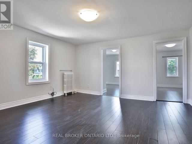 apartment at 252 SIXTH STREET, Toronto, Ontario, M8V3A7