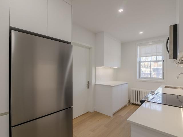 apartment at 266 Lansdowne Avenue Westmount Montreal H3Z 2L3