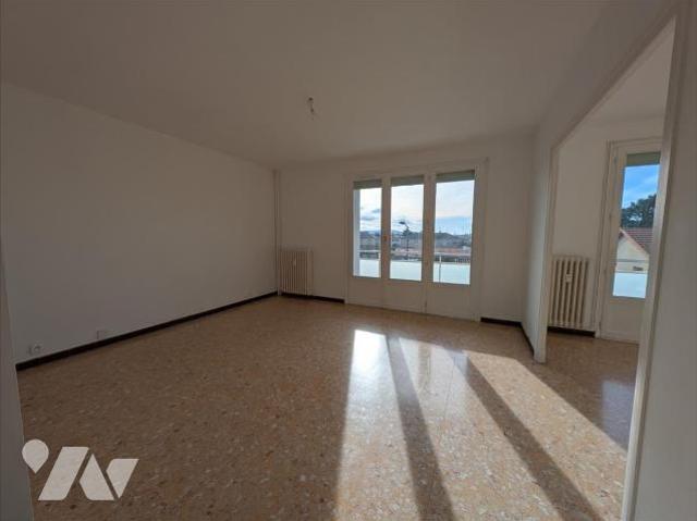 Apartment at 26 Portes lès Valence, PORTES LES VALENCE, 26800, France