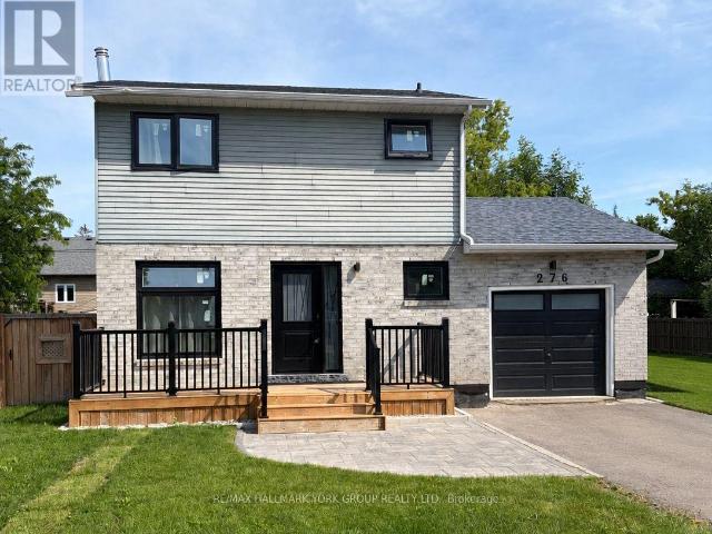 apartment at 276 GLENWOODS AVENUE