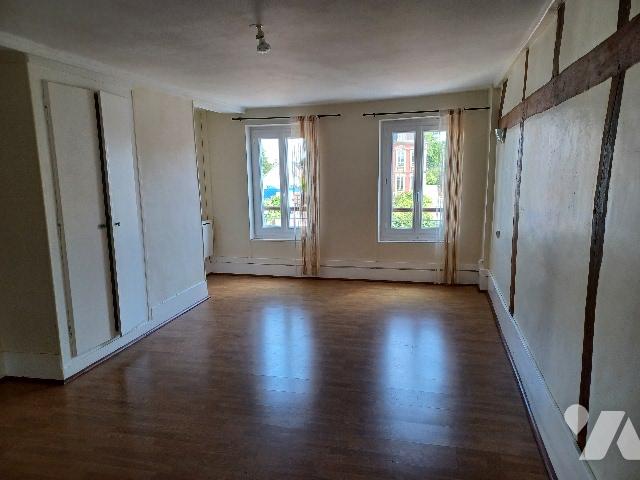 Apartment at 27 Pacy sur Eure, PACY SUR EURE, 27120, France