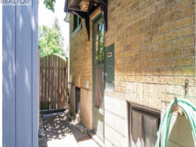 apartment at 28 SPRING Street W Unit# Lower Level, Waterloo, Ontario, N2L2Z8