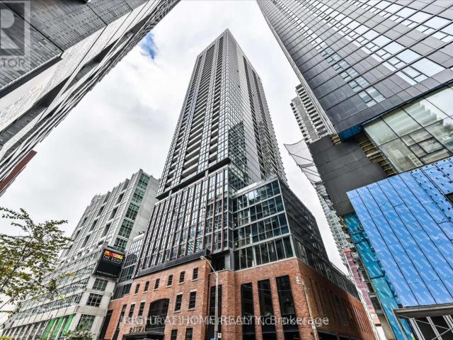 apartment at 2905 88 BLUE JAYS WAY, Toronto, Ontario, M5V2G3