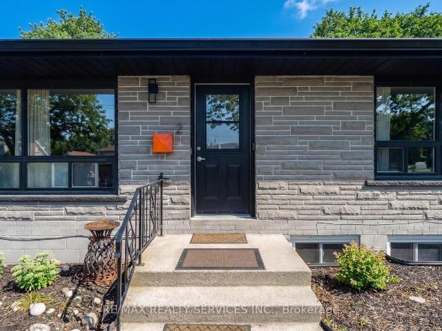 apartment at 2 402 ELIZABETH STREET, Grimsby, Ontario, L3M3K8