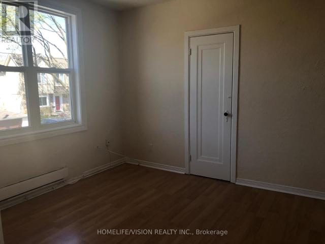 apartment at 2 – 421 SUTHERLAND DRIVE