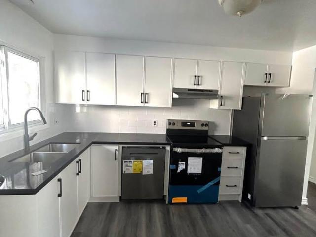 apartment at 2 – 490 STEWART STREET