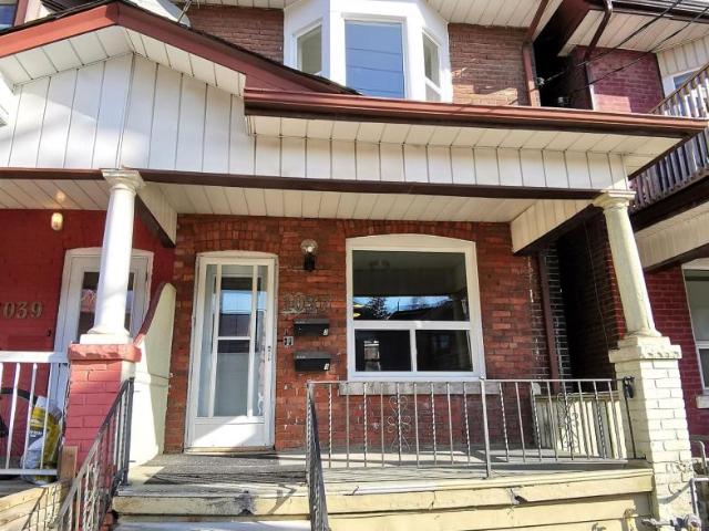 apartment at #2 – 1037 BATHURST STREET