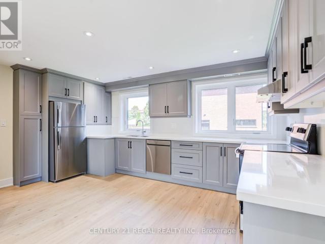 apartment at 2 171 GAMMA STREET, Toronto, Ontario, M8W4G3