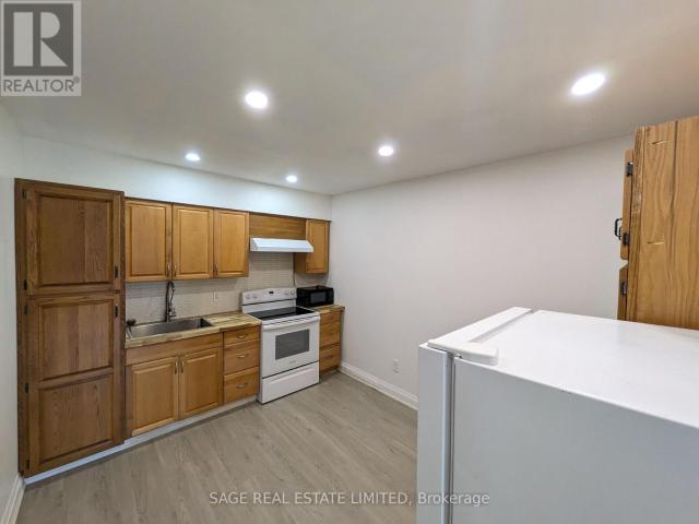 apartment at 2 1865 DAVENPORT ROAD, Toronto, Ontario, M6N1B9