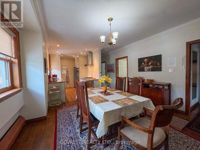 apartment at 2 20 GLEN GORDON ROAD, Toronto, Ontario, M6P1B8