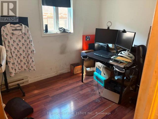 apartment at 2 2530 EGLINTON AVENUE W, Toronto, Ontario, M6M1T1