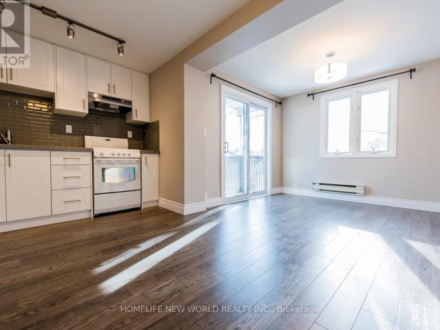 apartment at 2 258 KENILWORTH AVENUE, Toronto, Ontario, M4L3S8