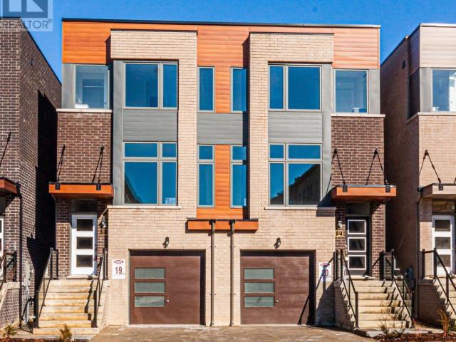 apartment at 2 37 WILD ROSE GARDENS, Toronto, Ontario, M6L0A5