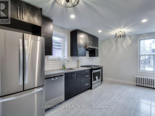 apartment at 2 37 GRANGE AVENUE, Toronto, Ontario, M5T1C6