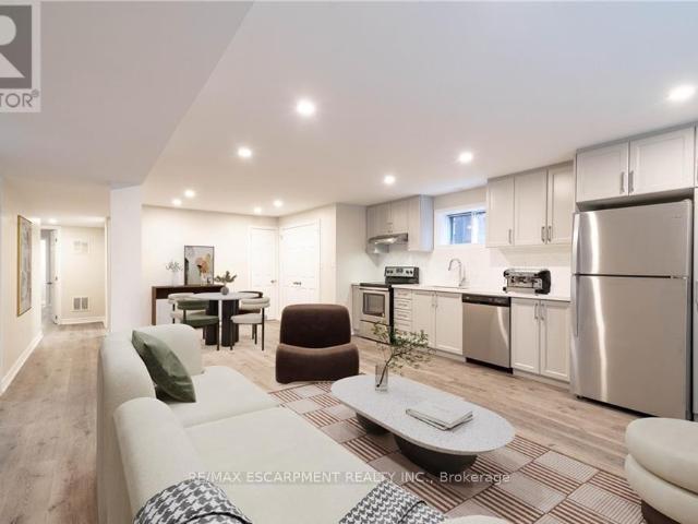 apartment at 2 347 CLIFTON DOWNS, Hamilton, Ontario, L9C7A8