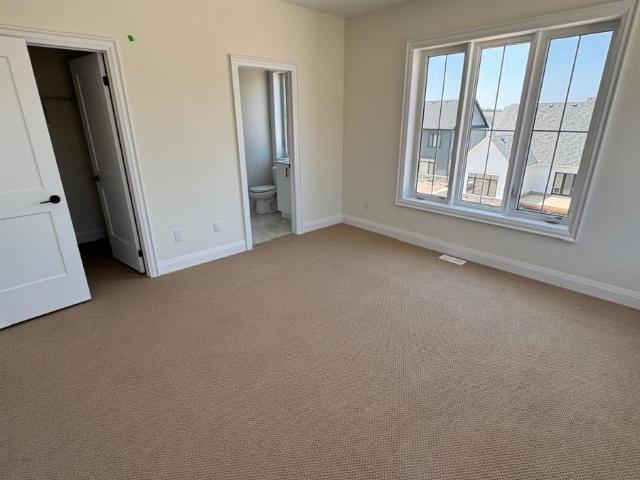 apartment at 2 HERBERT AVENUE, Oro Medonte, Ontario, L0L2L0