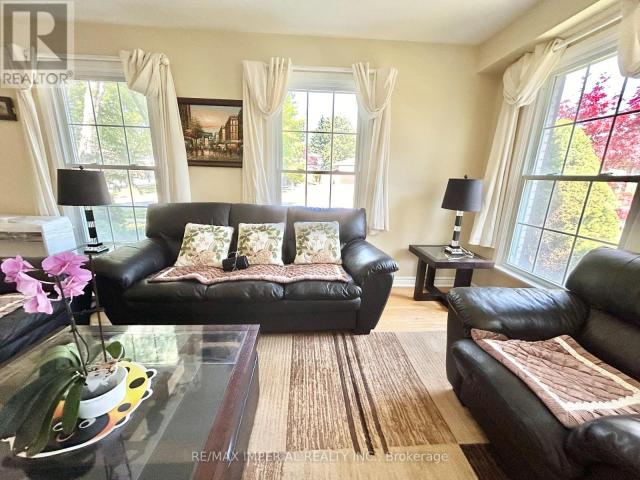 apartment at 2 ROOMS ON 2ND FL 16 GLOXINIA CRESCENT, Toronto, Ontario, M1W2C4