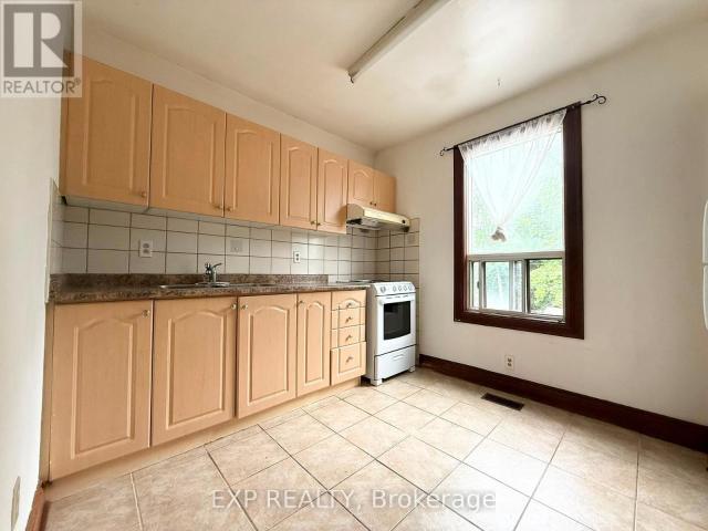 apartment at 2ND FL 759 GERRARD STREET E, Toronto, Ontario, M4M1Y5
