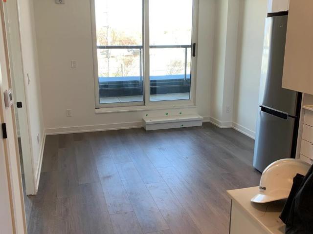 apartment at 306 33 ERIE AVENUE, Brantford, Ontario, N3S0K7