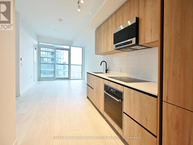 apartment at 3004 117 BROADWAY AVENUE, Toronto, Ontario, M4P1V3