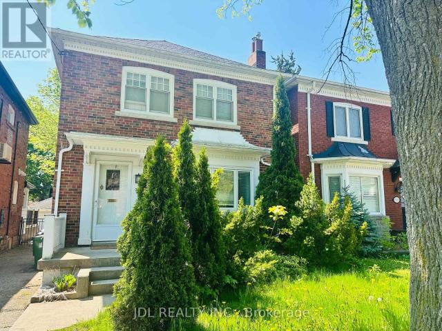 apartment at 301 OLD ORCHARD GROVE, Toronto, Ontario, M5M2E6