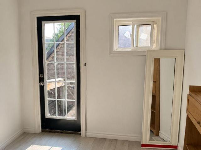 apartment at 301 850 BATHURST STREET, Toronto, Ontario, M5R3G1