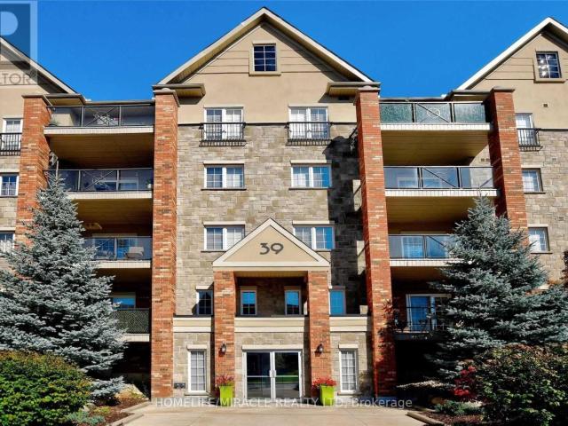 apartment at 303 39 FERNDALE DRIVE S, Barrie, Ontario, L4N5W9