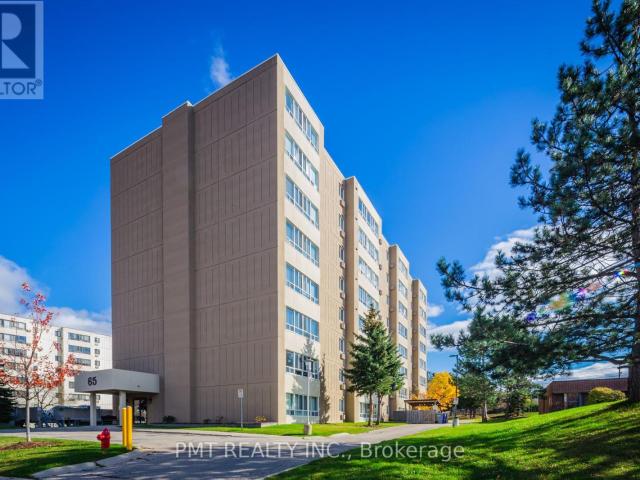 apartment at 303 65 HIGHLAND CRESCENT, Kitchener, Ontario, N2M5M8