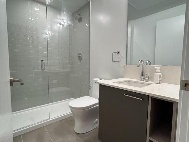 apartment at 311 3005 PINE GLEN ROAD, Oakville, Ontario, L6M5P5