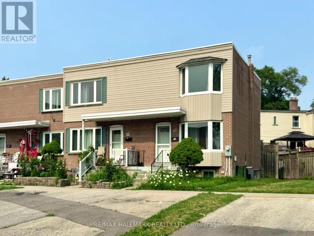apartment at 31 – 740 KENNEDY ROAD
