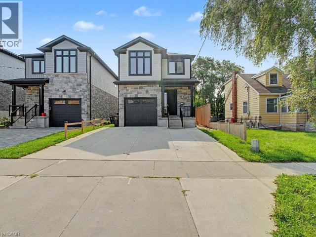 apartment at 31 FOURTH Avenue, Kitchener, Ontario, N2C1N9