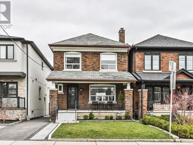 apartment at 31 LESMOUNT AVENUE, Toronto, Ontario, M4J3V5
