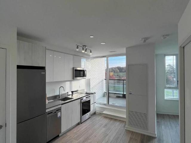 apartment at 320 3100 KEELE STREET, Toronto, Ontario, M3M0E1