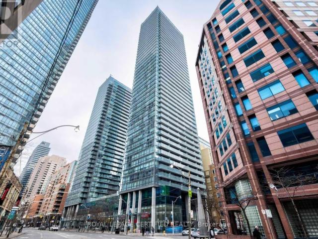 apartment at 3210 – 38 GRENVILLE STREET