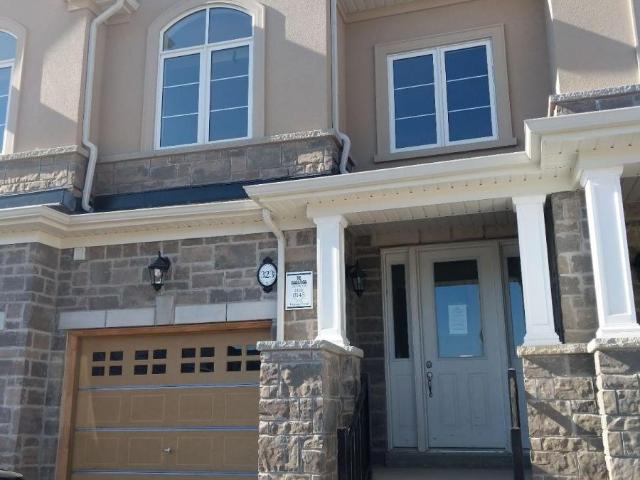 apartment at 323 RAYMOND ROAD E