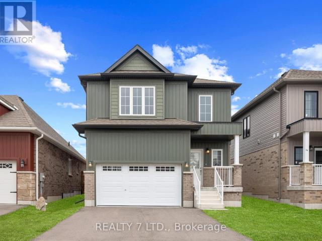 apartment at 32 HILLCROFT WAY, Kawartha Lakes, Ontario, K0M1A0