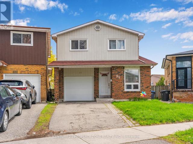 apartment at 32 LADY STEWART BOULEVARD, Brampton, Ontario, L6S3Y3