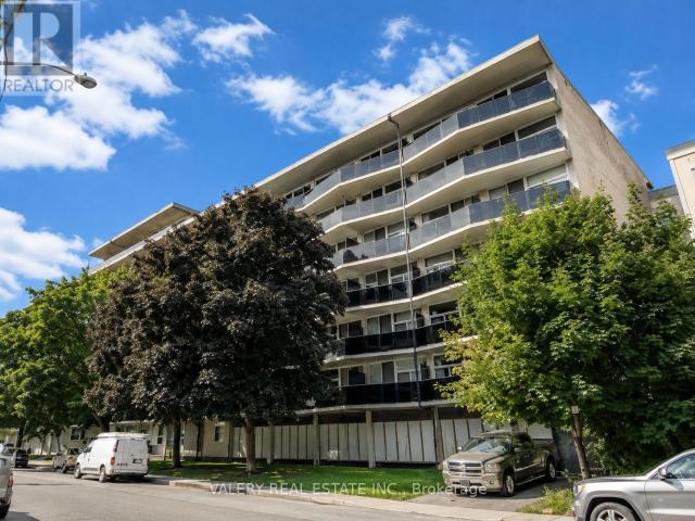apartment at 335 324 CAMBRIDGE STREET, Ottawa, Ontario, K1R7B5